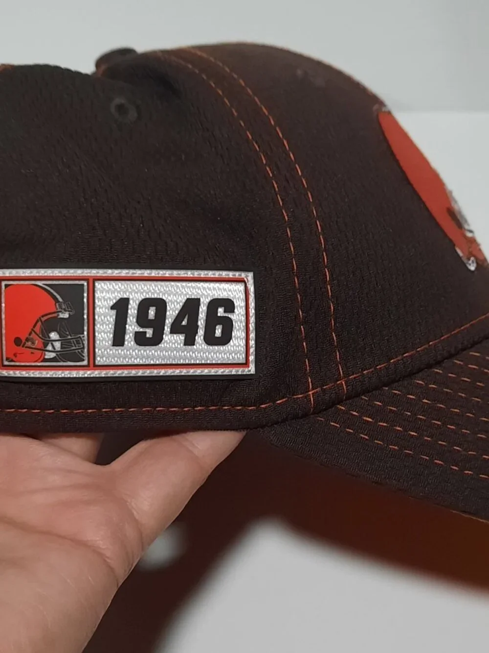 New Era Cleveland Browns NFL 100th 39Thirty Flex Hat w/ 1946 Patch - L/XL